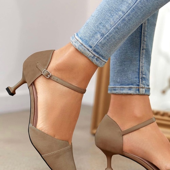 Ownmeen Womens Pointed Toe Pumps Ankle Strap Buckle Closure D'Orsay Flared Heel - Picture 3 of 4